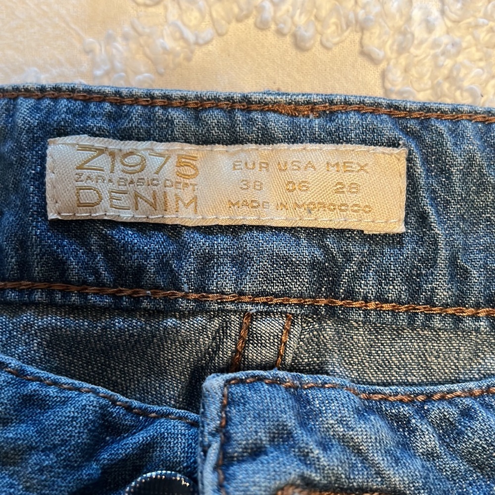 Zara jeans - Picture 2 of 4